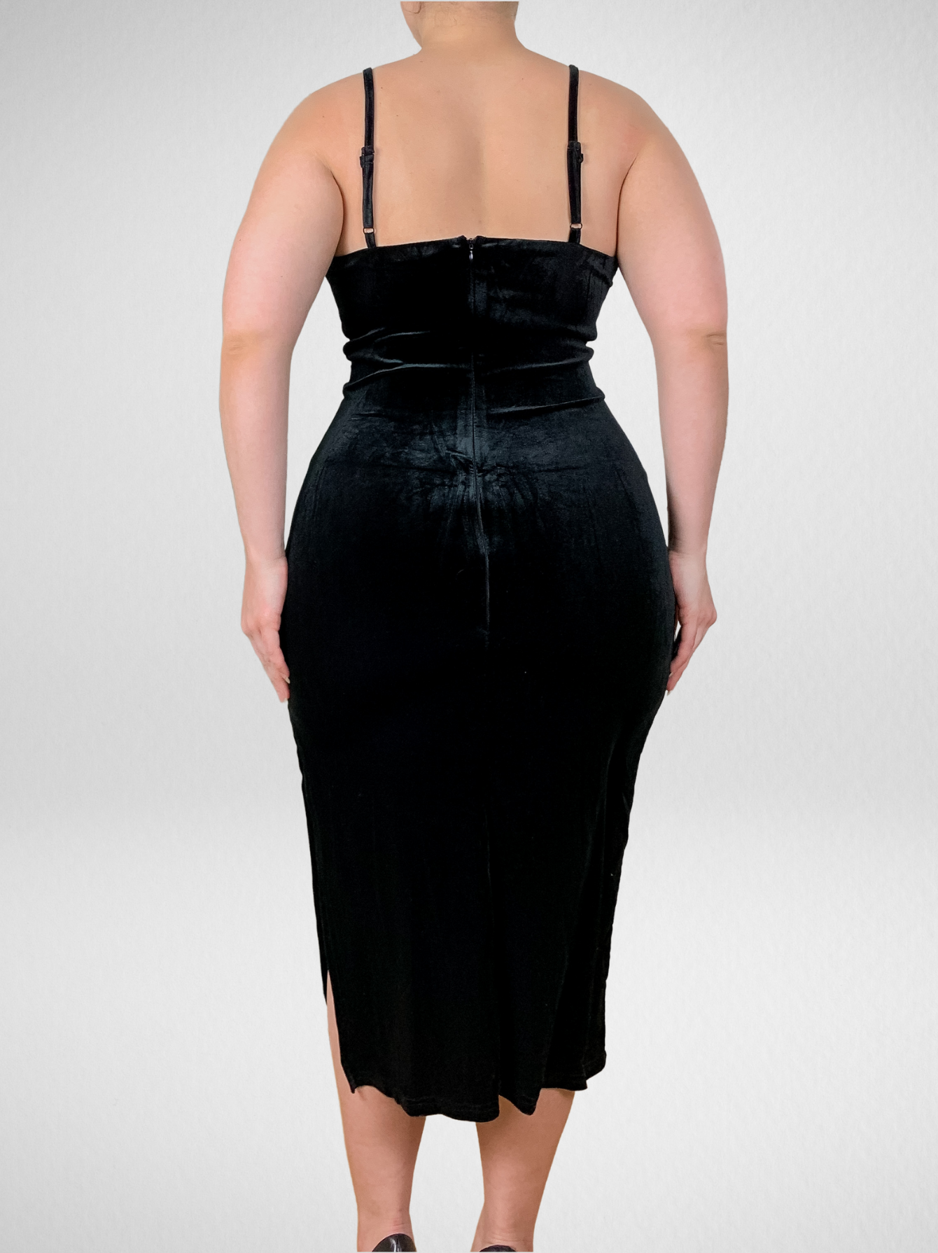 Classy Lady Black Velvet Midi Dress